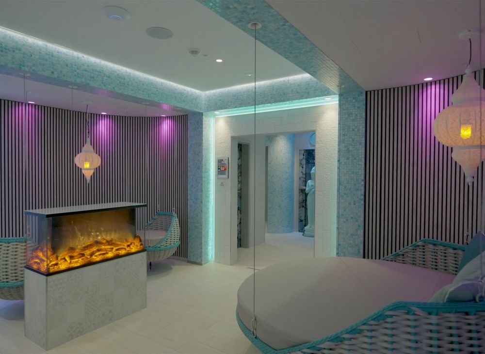 Spa privat mit eigenem Ruheraum fĂĽr maximale Erholung
